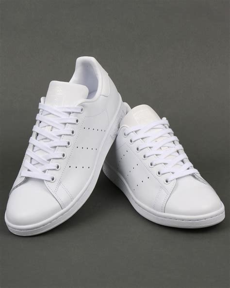 adidas Originals – Stan Smith – Sneaker in Triple 